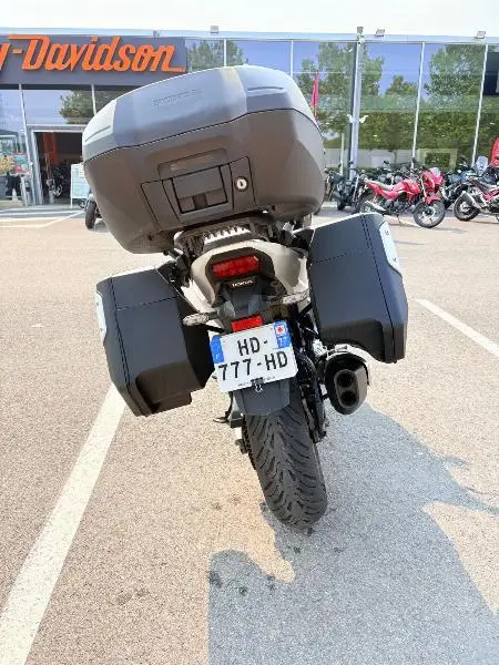 NT 1100