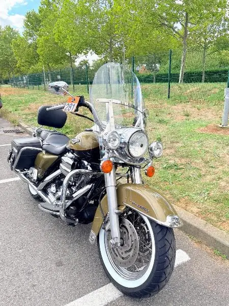 TOURING ROAD KING 1584