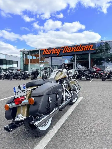 TOURING ROAD KING 1584