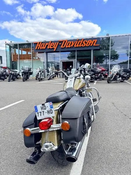 TOURING ROAD KING 1584