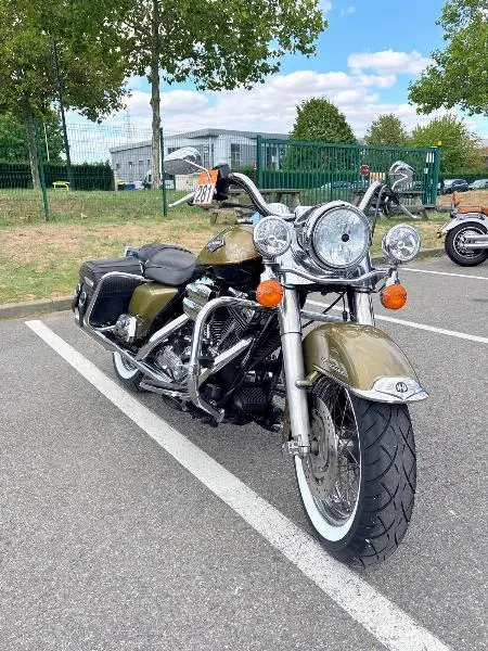 TOURING ROAD KING 1584