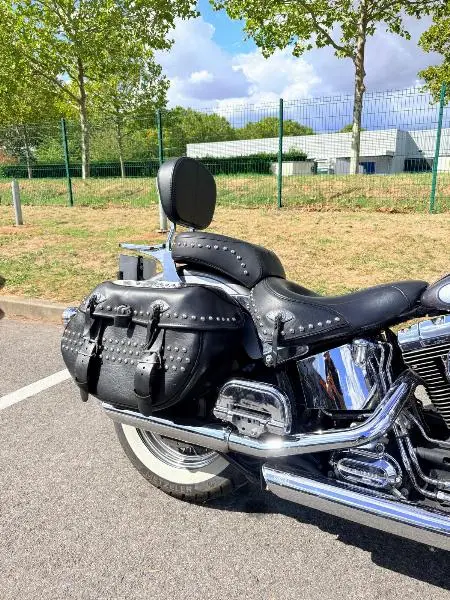 SOFTAIL HERITAGE 1690 CLASSIC