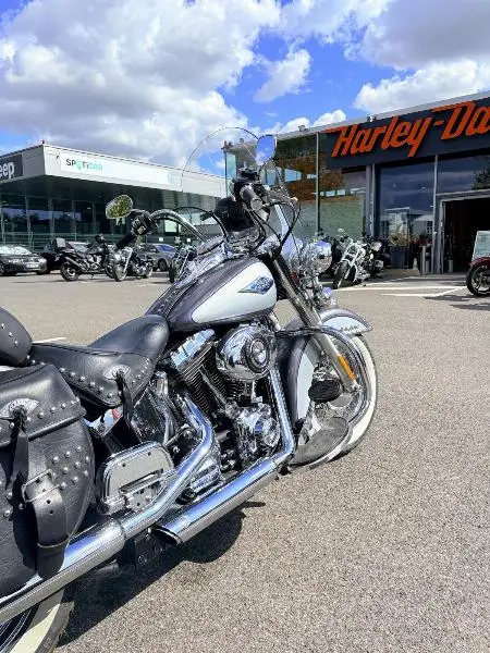 SOFTAIL HERITAGE 1690 CLASSIC