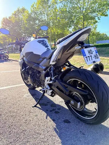 GSR 750 ABS