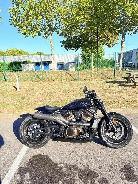 SPORTSTER 1250 S