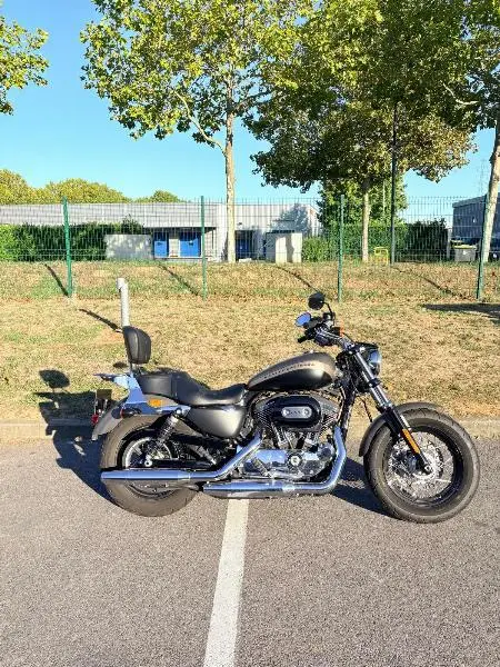 SPORTSTER CUSTOM 1200