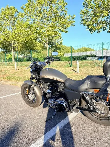 SPORTSTER CUSTOM 1200