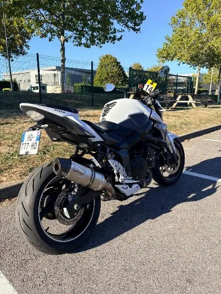 GSR 750 ABS