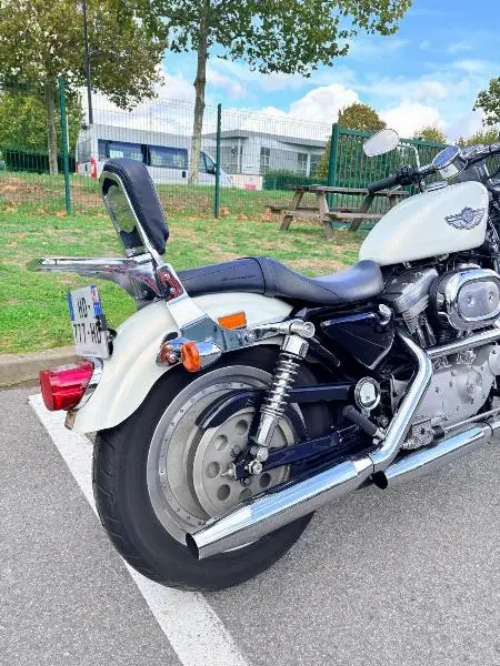 SPORTSTER CUSTOM 883