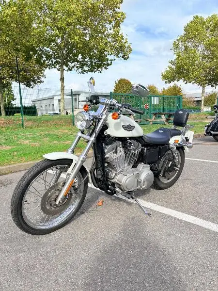 SPORTSTER CUSTOM 883