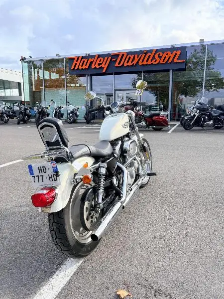 SPORTSTER CUSTOM 883