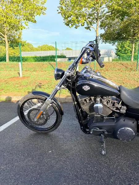 DYNA WIDE GLIDE 1584