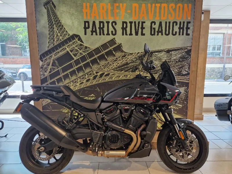 ADVENTURE PAN AMERICA 1250 ST 2025