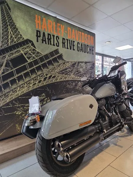 SOFTAIL LOW RIDER 1923 ST