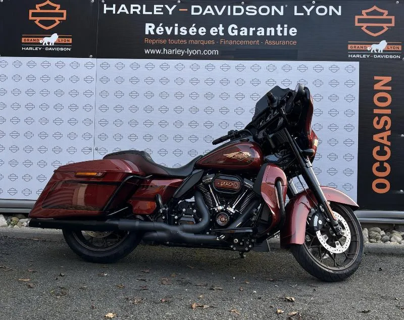TOURING STREET GLIDE 1868 SPECIAL