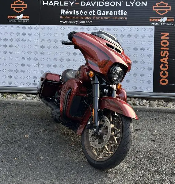 TOURING STREET GLIDE 1868 SPECIAL