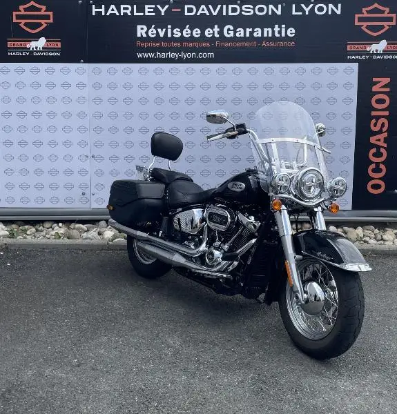 SOFTAIL HERITAGE 1868 CLASSIC