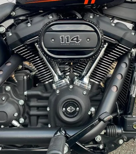 SOFTAIL STREET BOB 1868
