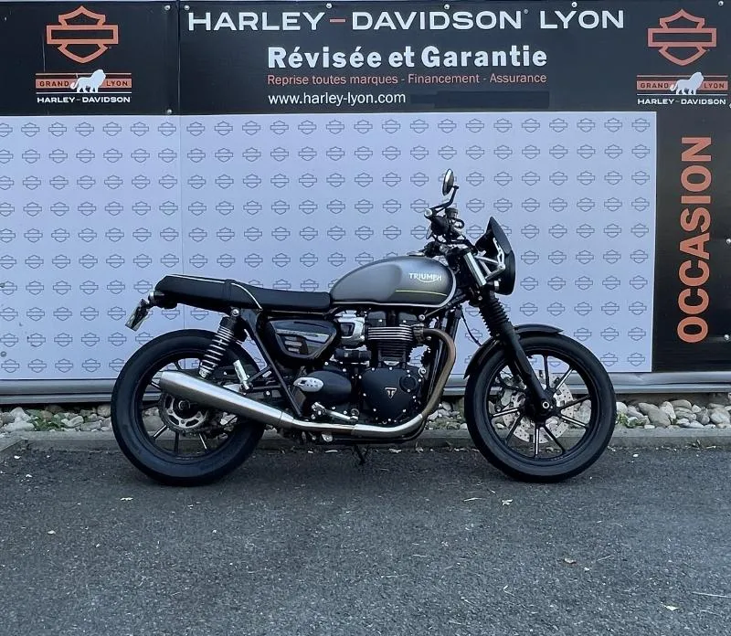 SPEED TWIN 900