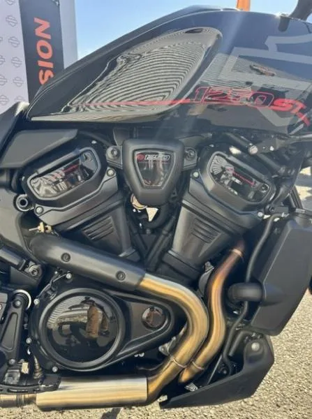 ADVENTURE PAN AMERICA 1250 ST