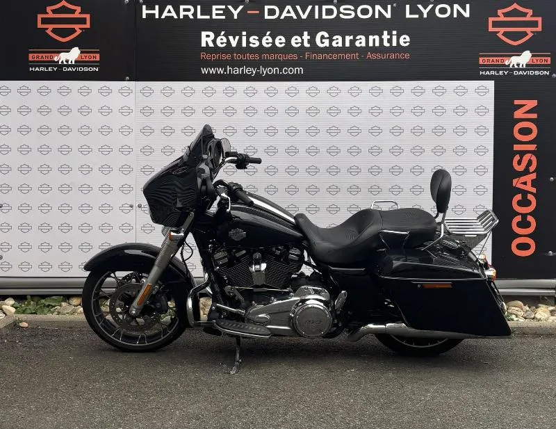 TOURING STREET GLIDE 1868 SPECIAL