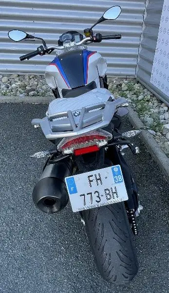 F 800 R
