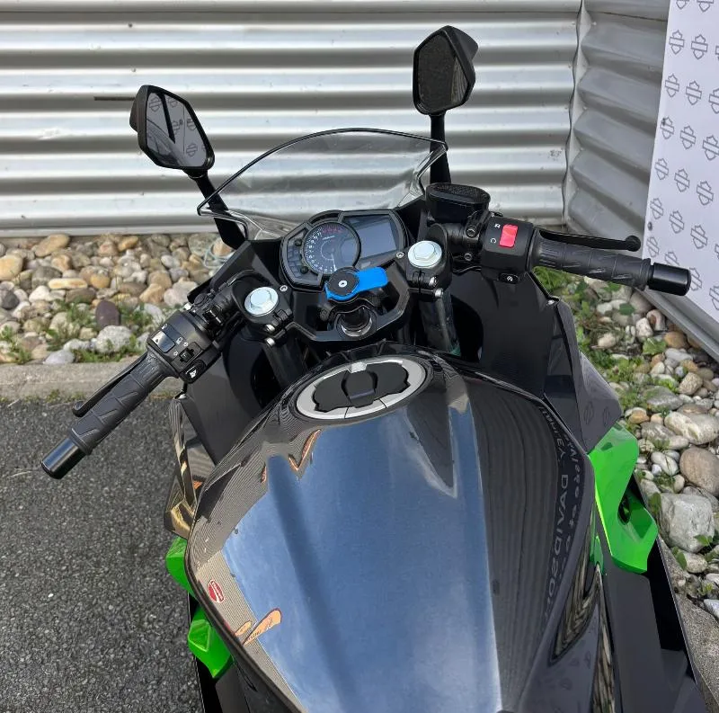 NINJA 400