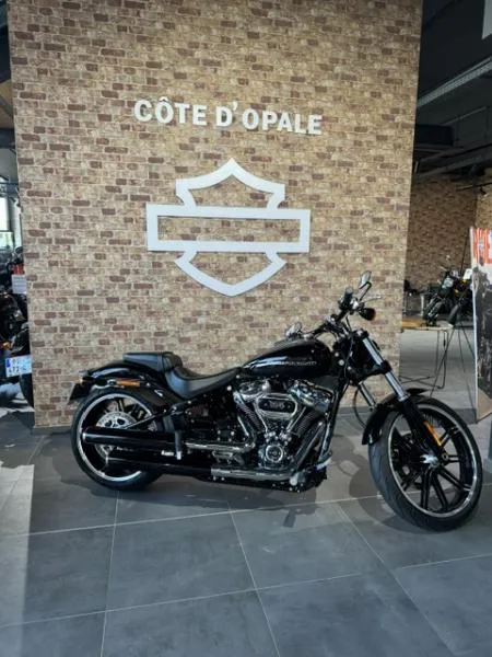 SOFTAIL BREAKOUT 1868