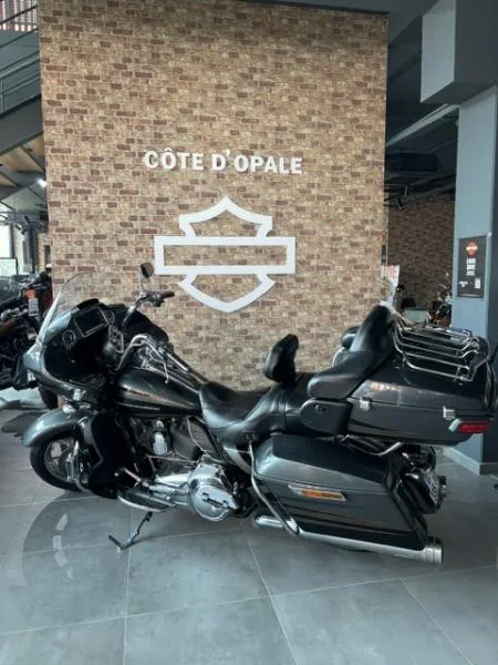 TOURING ROAD GLIDE 1800 ULTRA CVO