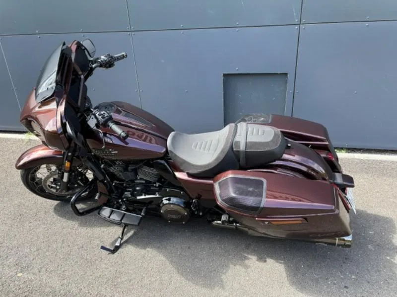 TOURING STREET GLIDE 1977 CVO 