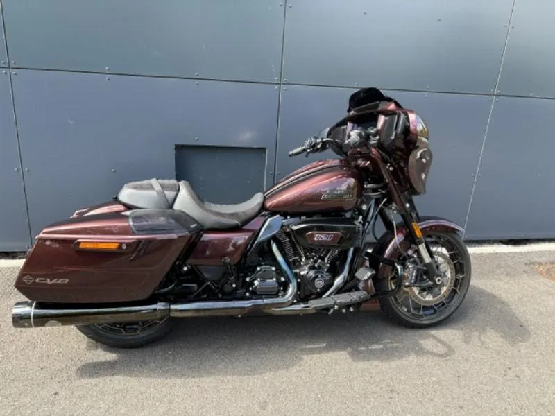 TOURING STREET GLIDE 1977 CVO 