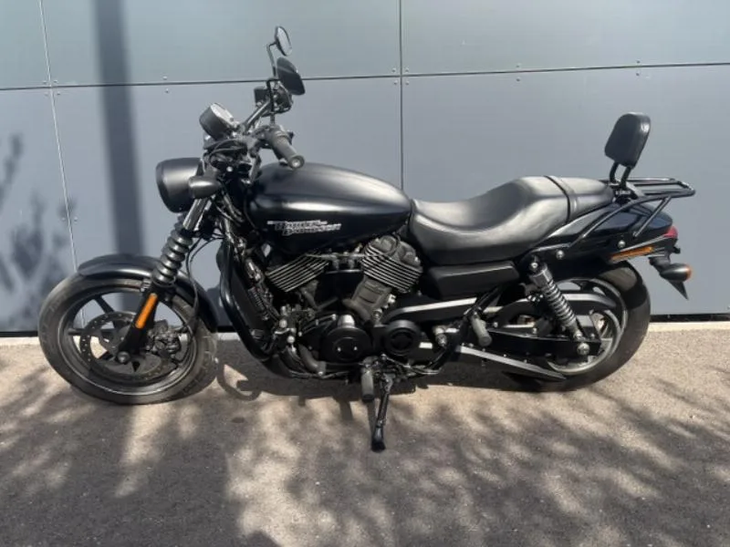 STREET 750