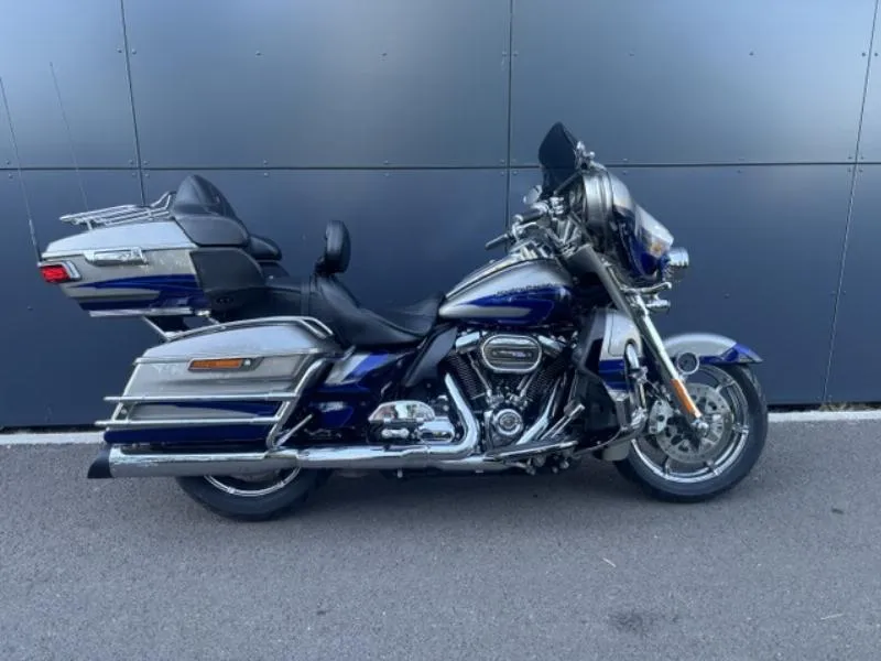 TOURING ELECTRA ULTRA 1868 LIMITED CVO
