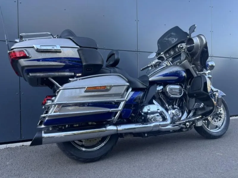 TOURING ELECTRA ULTRA 1868 LIMITED CVO