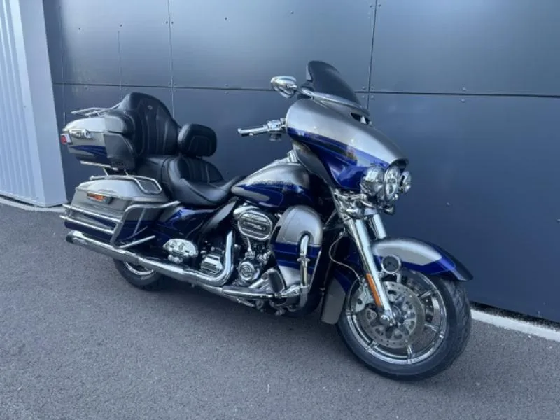 TOURING ELECTRA ULTRA 1868 LIMITED CVO