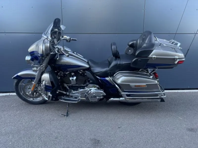 TOURING ELECTRA ULTRA 1868 LIMITED CVO