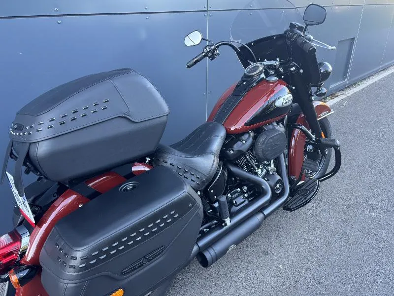 SOFTAIL HERITAGE 1868