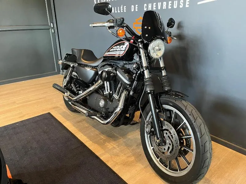 SPORTSTER 883