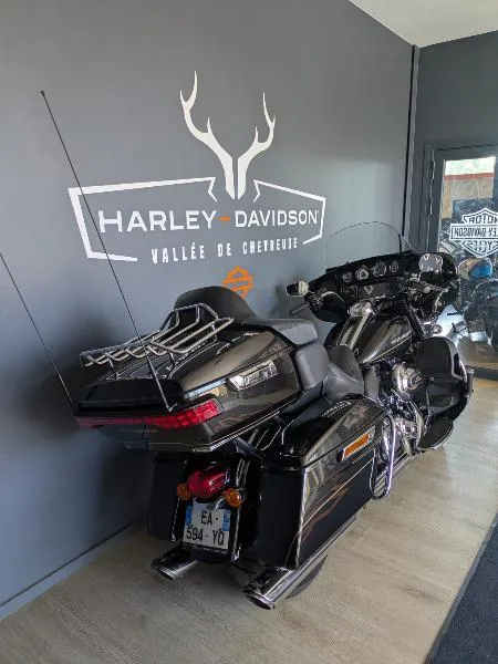 TOURING ELECTRA GLIDE 1690 ULTRA LIMITED