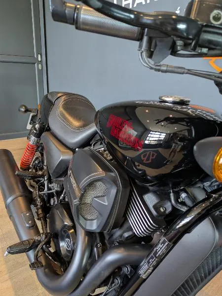 STREET ROD 750