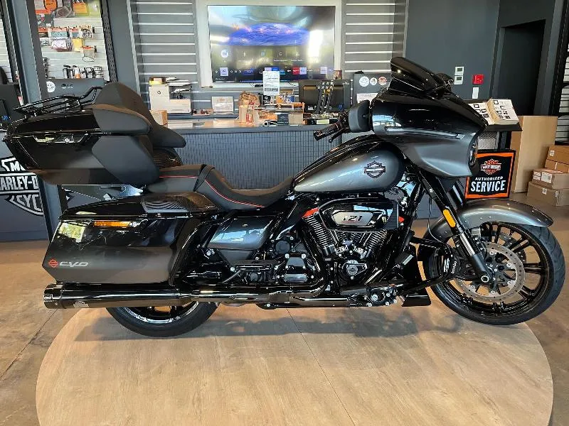 TOURING STREET GLIDE 1977 CVO 