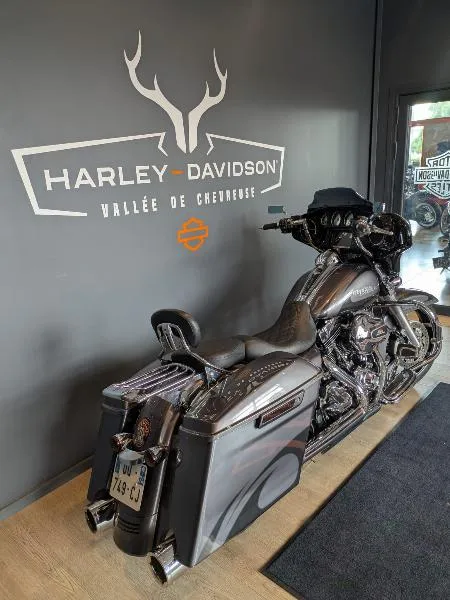TOURING STREET GLIDE 1690 SPECIAL