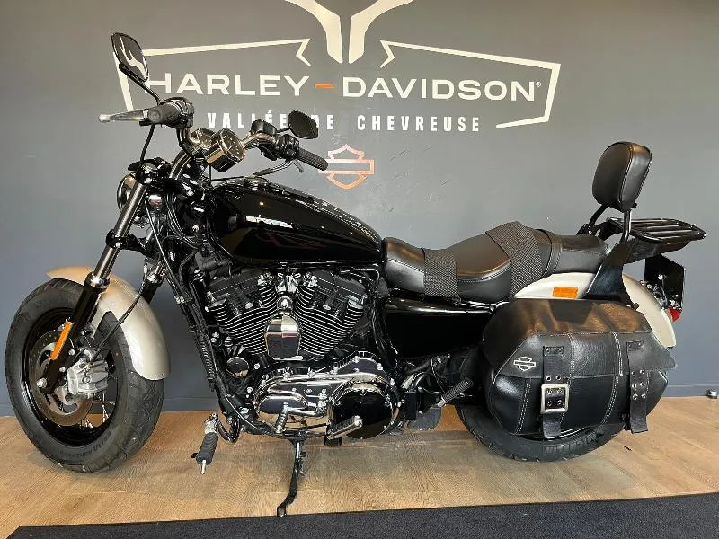 SPORTSTER CUSTOM 1200