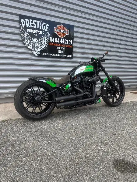 SOFTAIL BREAKOUT 1868