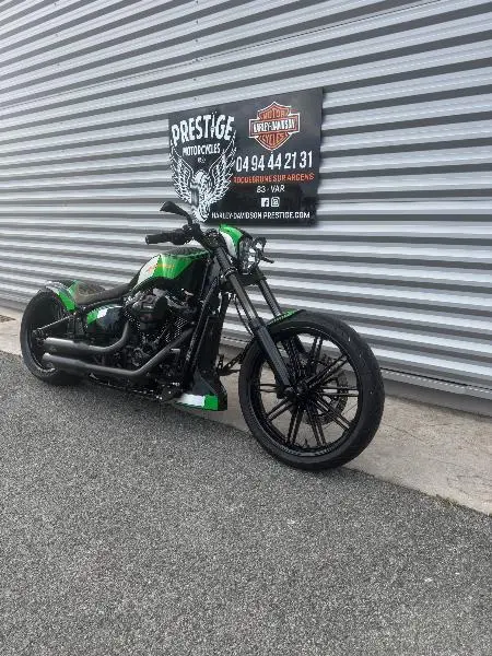 SOFTAIL BREAKOUT 1868