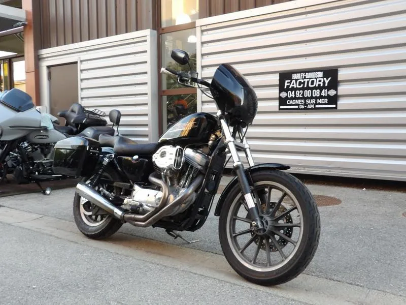 SPORTSTER 883