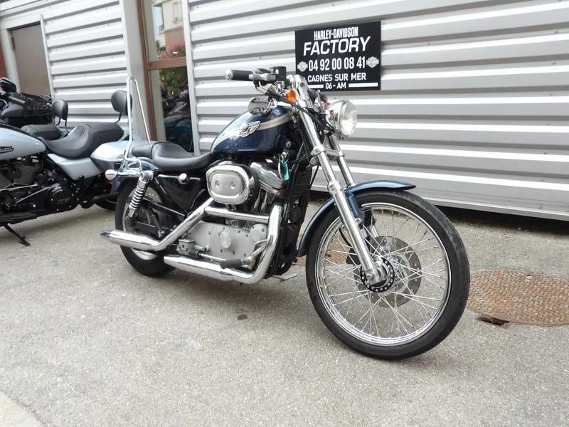 SPORTSTER 883