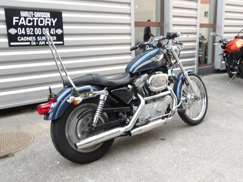 SPORTSTER 883