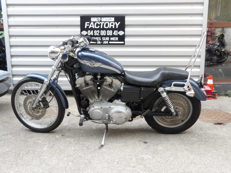 SPORTSTER 883