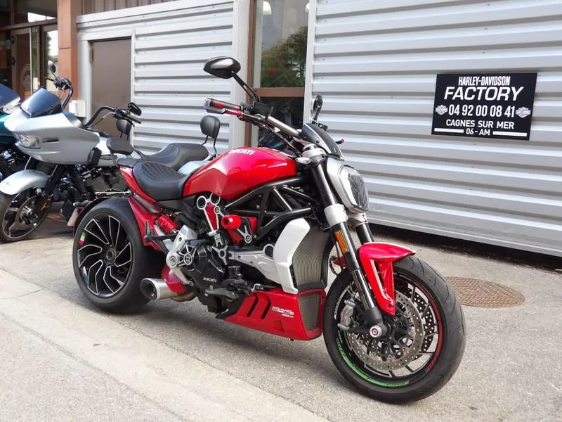 XDIAVEL S